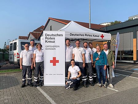 Gruppenfoto: DRK Edingen auf Kerwe 2023